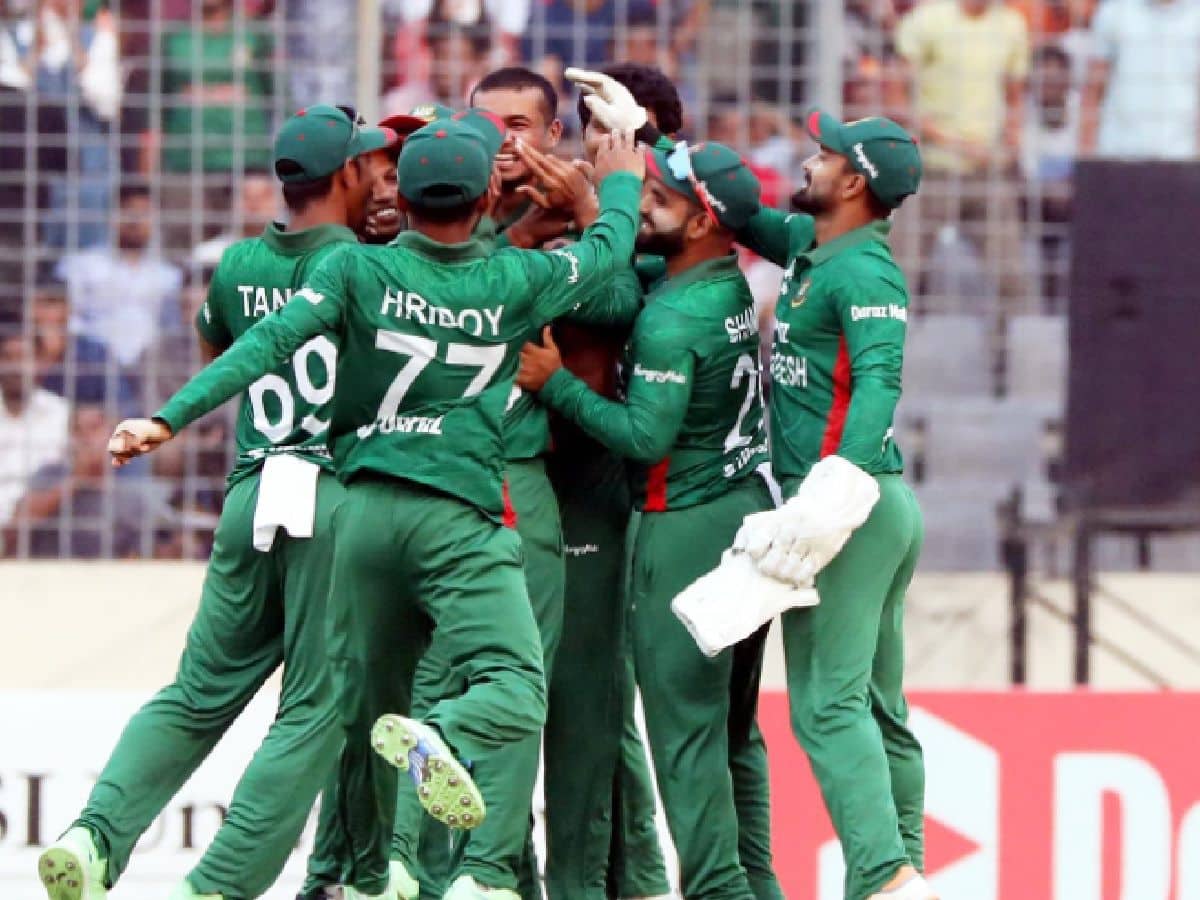 BAN VS ENG: बांग्लादेश ने विश्व चैंपियन इंग्लैंड को चटाई धूल, T20 सीरीज में 3-0 से किया क्लीन स्वीप